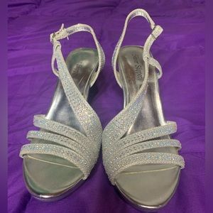 Prom/pageant shoes size 6 1/2